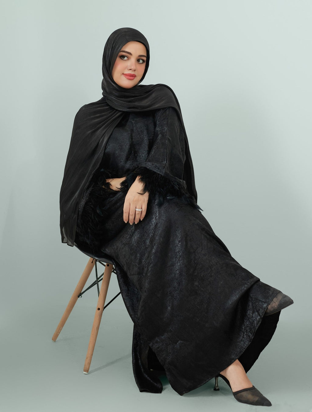 Flare Glow Black Abaya