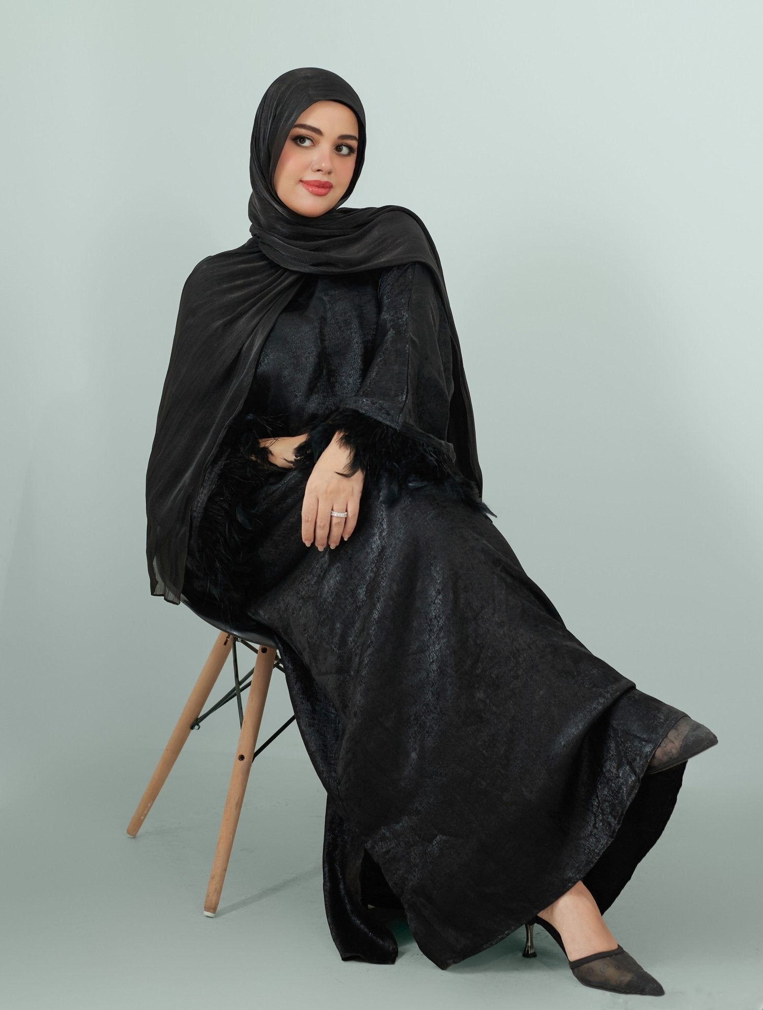 Flare Glow Black Abaya